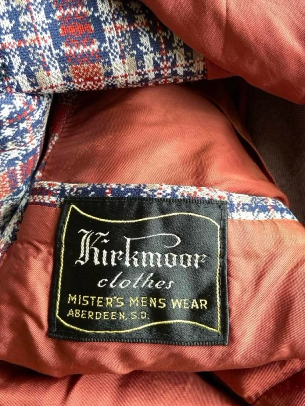 Vintage 70s Kirkmoor Men's Red Plaid Sport Coat with Navy Trim